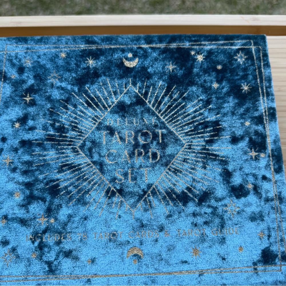 Blue and Gold Tarot set